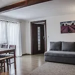 Hotel apartamentowy Montis