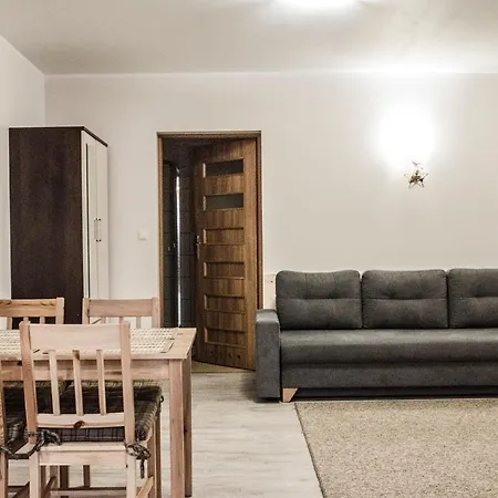 Hotel apartamentowy Montis