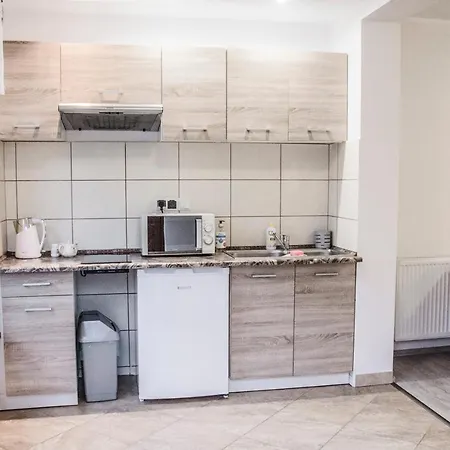 Montis 3* שצ'קלארסקה פוראובה