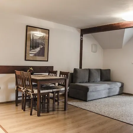 מלון דירות Montis 3*